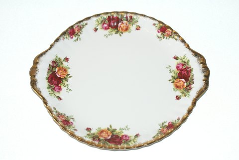 Old Country Roses, Cake Plate with ear
Length 26.5 cm.