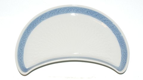Royal Copenhagen Blue Fan, Moon shaped dish