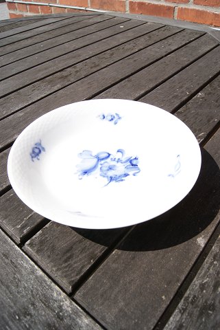 Blue Flower Plain porcelain. Stewed fruit bowls 19cm