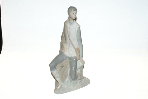 Large Spanish Nao Figure, Girl on stone