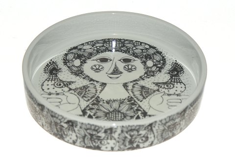 Bjorn Wiinblad 
Round dish
Dek.nr. 3029-1285
Diameter 22 cm.