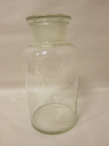 Gammelt bolsjeglas med tilhørende låg
H.: 30cm