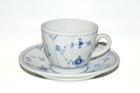 Bing & Grondahl Iron Porcelain Blue-painted "Blue Fluted" Coffee Cup