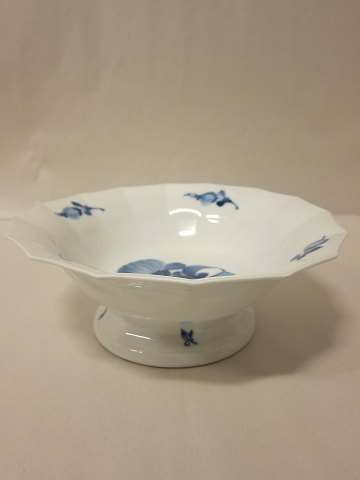 Royal Copenhagen, Blue Flower, Angular
Cake dish on low foot, 2. grade
RC-nr. 8530
D: 24cm
We have a good choice of Blue Flower
Please contact us for further information