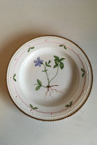 Royal Copenhagen Flora Danica Dinner Plate No 735/3549