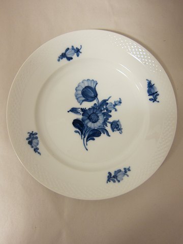 Royal Copenhagen, Blue Flower
Plate
1. grade
RC-nr. 10/8097
Diam: 25cm
We have a good choice of Blue Flower
Please contact us for further information