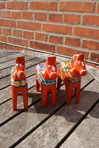 Red Dala horses from Sweden H 14cms