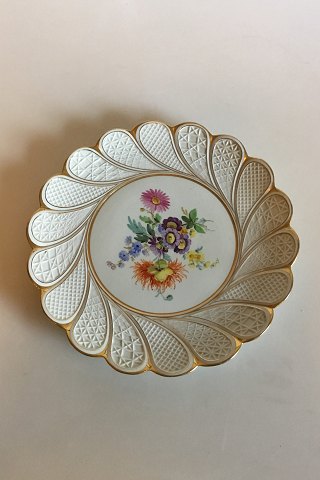 Meissen Platte med blomsterdekoration og guld