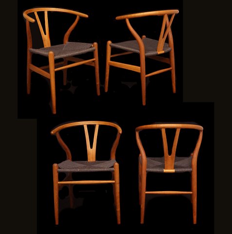Hans Wegner: Set of four Wishbone chairs