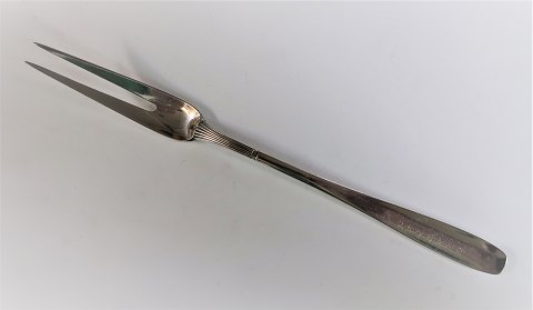 Ascot Silberbesteck. Horsens Silberwarenfabrik. Sterling (925). Fleischgabel . 
Länge 21 cm.