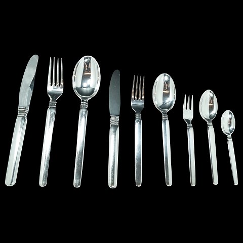 Windsor silver cutlery, complete for 12 persons, 108 pieces in hallmarked silver