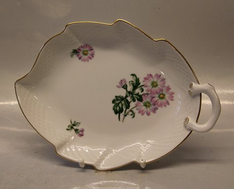 Chrysanthemum Okseøje B&G porcelæn 199 Bladformet assiet, (stor) 25 cm (357)
