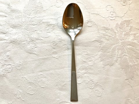 Georg Jensen
Sterling silver
Spoon
* 375kr