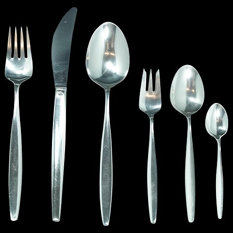 Georg Jensen, Tias Eckhoff; Cypres/Cypress silver cutlery, complete for 12 
persons, 72 pieces sterling silver