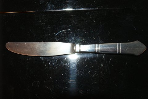 B 1. Silver Breakfast Knife
Hansen & Andersen.