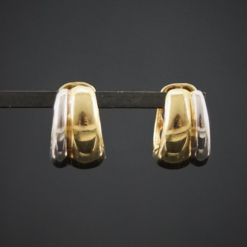 Aagaard; Earrings of 9k gold