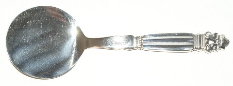 Acorn serving spoon with steel