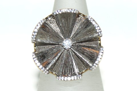 Designers Favorite ring with stones, Sterling silver.Size 60.