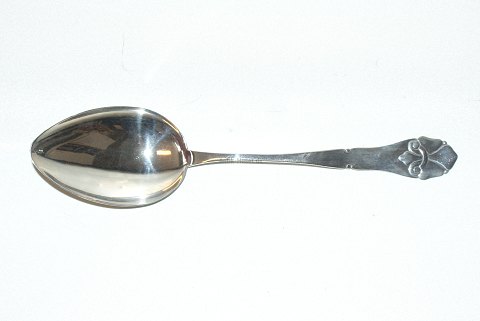 Serveringsske / Potageske Fransk Lilje sølv
Længde 23,5 cm.