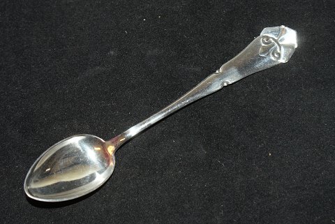 Teske stor Fransk Lilje Sølv
Længde 13,5 cm.