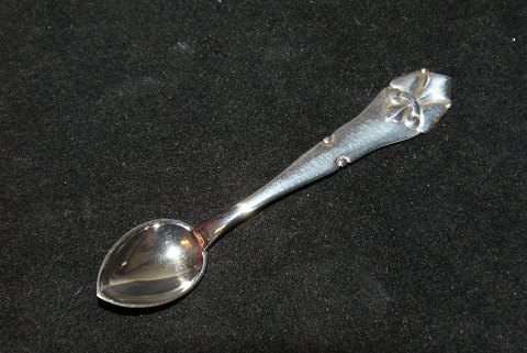 Kaffeske / Teske Fransk Lilje sølv
Længde ca 12 cm.