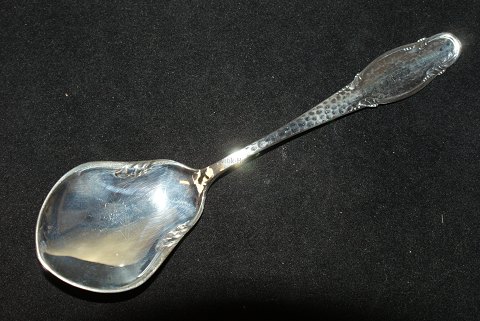 Marmelade spoon Frijsenborg Silverware
Length 14.5 cm.