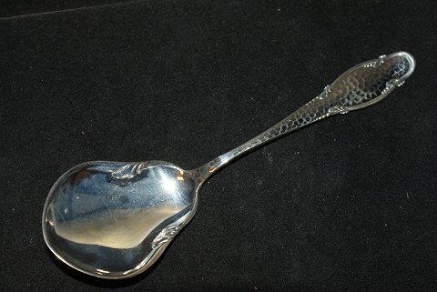 Serving spoon Frijsenborg Silverware
Length 18 cm.