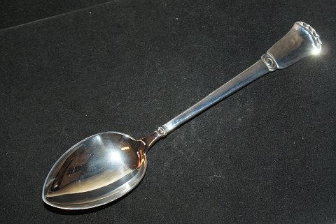 Dessertske / Frokostske Maud Sølv
A.P. Berg sølv
Længde 16,5 cm.