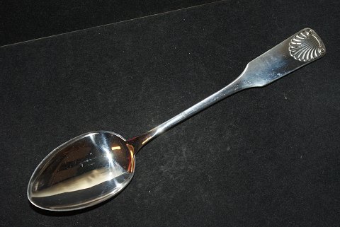 Dessertske / Frokostske Musling Sølv
Fredericia Sølv,  W & S.Sørensen. med flere
Længde 18,3 cm.