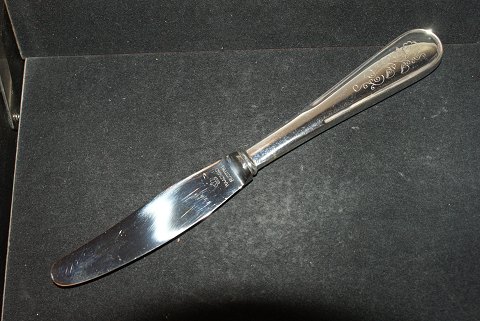 Dinner knife Randbøl Silver cutlery
Cohr silver
Length 22 cm.