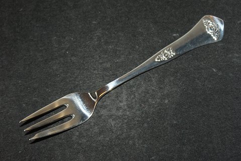 Cake Fork 
Rosen, 
Danish silver cutlery
Length 13.5 cm.

