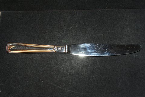 Dinner knife m / saw cut 
Slægtsmønsteret 
silver cutlery