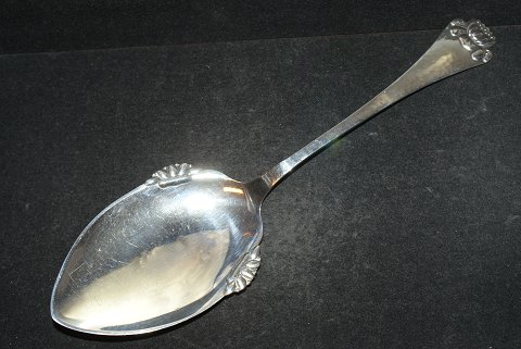 Cake / Serving Spade Waterlily Danish silver cutleryHans Hansen SilverLength 21 cm.