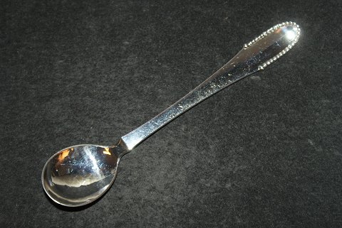 Coffee spoon / teaspoon ball / Beaded # 34
Georg Jensen.