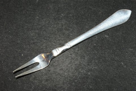 Serving fork # 144 Antique No. 4 / Continental # 4
Georg Jensen
