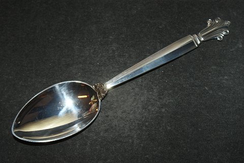 Dessert spoon / Lunchspoon # 21 Queen / Acantus # 180
Georg Jensen Silverware