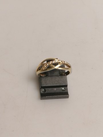 14.carat gold ring 585 with zircons