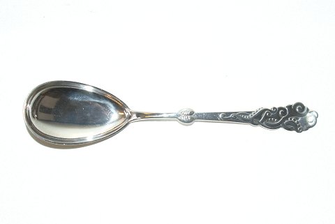 Tang, Serveringsske Sølv med gravering
Længde 16 cm.
