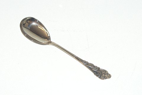 Snirkel Silver serving spoon
From Frigast