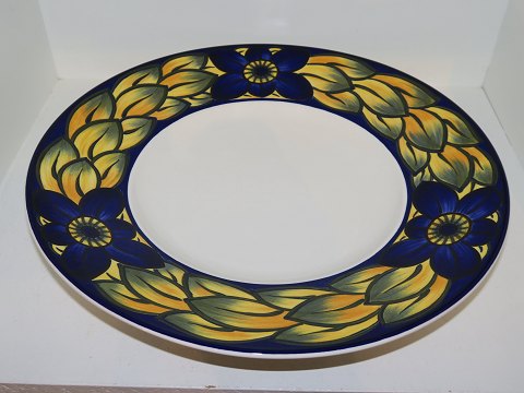 Blue Pheasant
Large round platter with wide border 30 cm.