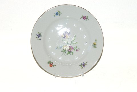 Bing and Grondahl White Saxon Flower, cake plate