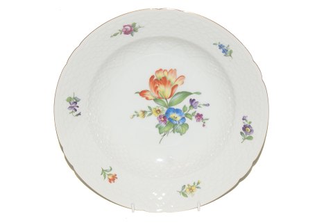Bing and Grondahl White Saxon Flower, Deep Dinner Plate