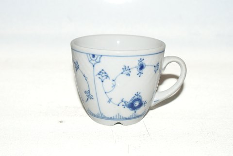 Bing & Grondahl Iron Porcelain Blue painted "Blue fluted"
Coffee cup