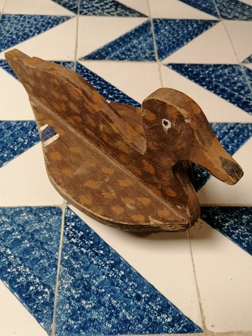 Lure duck of wood and cork