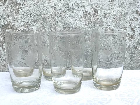 Water glass with sandings
6 pieces
* 250kr