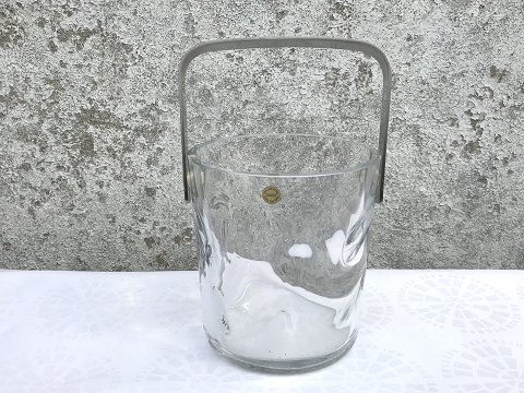 Danish
Lead crystal
Ice Bucket
* 350kr