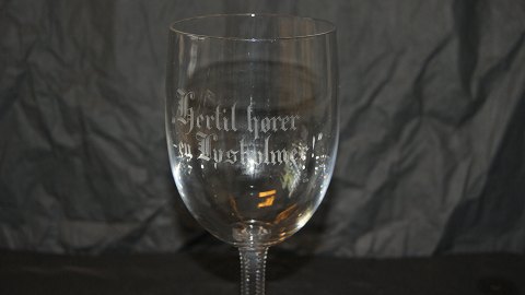 Pokal Glas Graveret"Hertil hører en lysholmer"