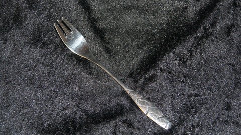 Cake fork #Diamond # Sølvplet
Produced by O.V. Mogensen.
Length 14.5 cm approx