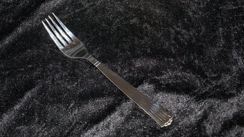 Dinner fork #Diplomat Sølvplet
Manufactured by Chr. Fogh, A.P. Berg, O.V. Mogensen.
Length 19 cm approx