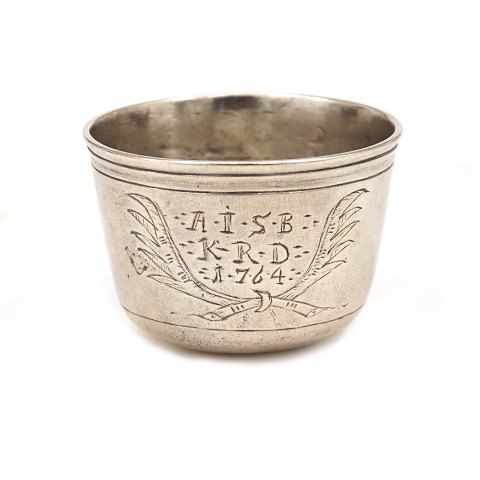 Small silver cup by Knud Rasmussen Brandt, 
Horsens, 1737-85. Dated 1764. H: 3,1cm